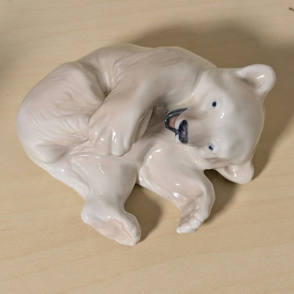 Royal Copenhagen Porcelain Polar Bear Figurine Vintage Denmark 70s Knud Kyhn